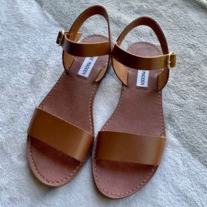 Steve Madden Donddi Sandal